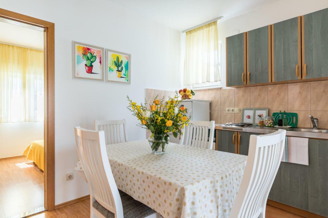 Apartments Rogulj تروغير المظهر الخارجي الصورة